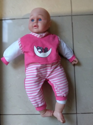 Κούκλα μωρό 50 εκ μεταχειρισμένη, λείπει μία παλάμη