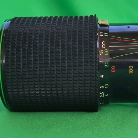 Hanimex Auto MC Zoom 80-200 1:4 Macro lens like new with Minolta MD mount