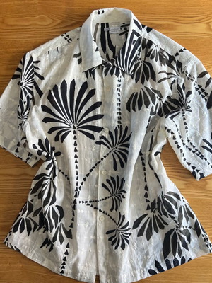 Zara shirt XL with palm trees like new, beige