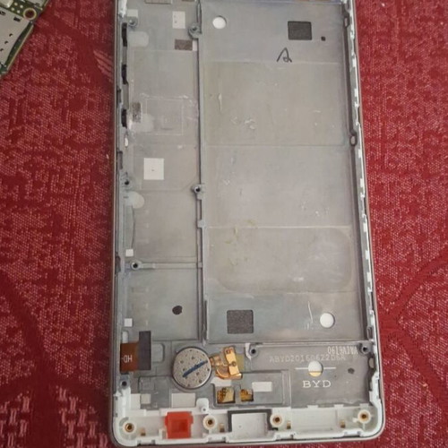 Huawei P8 lite used for spare parts