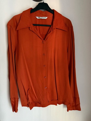 ZARA satin shirt orange like new, size L