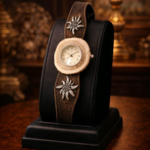 Carlo Cantinaro women's watch with natural horn and leather strap like new