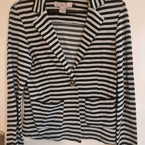 ALE women's short jacket new, black and white, size L