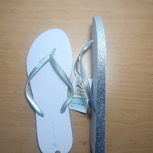 Infinity Cross flip flops 41/42, glitter collection
