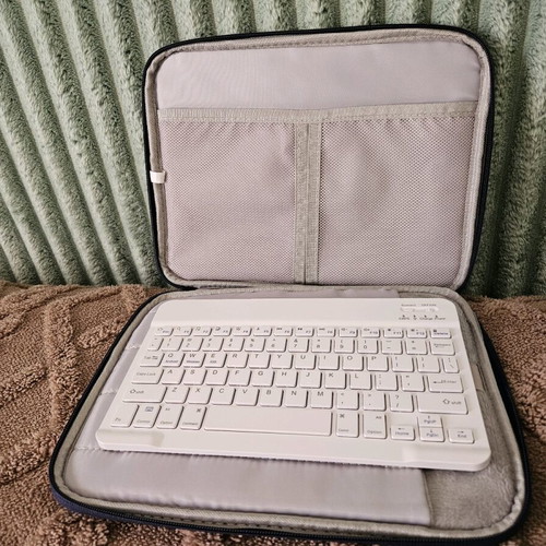 Blue Navi tablet case 11 inch with Bluetooth keyboard new
