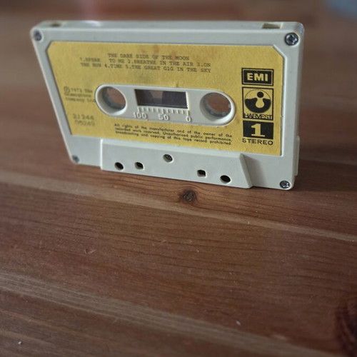 Pink Floyd The Dark Side of the Moon cassette tape used, rock