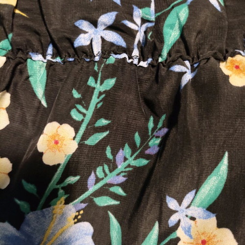Calliope pants used with cool fabric and tropical design size M