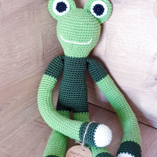 Amigurumi frog doll, handmade, soft cotton, hypoallergenic filling