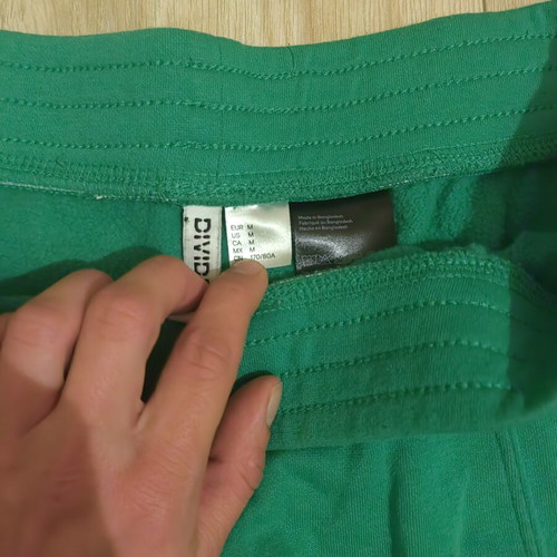 H&M sweatshirt and pants set used, green, sizes M and L