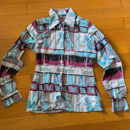 Shirt with London print saint-clair 100% cotton in excellent condition