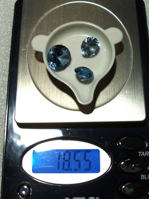 Blue Topaz minerals 18.55 ct. set of 3 pieces new