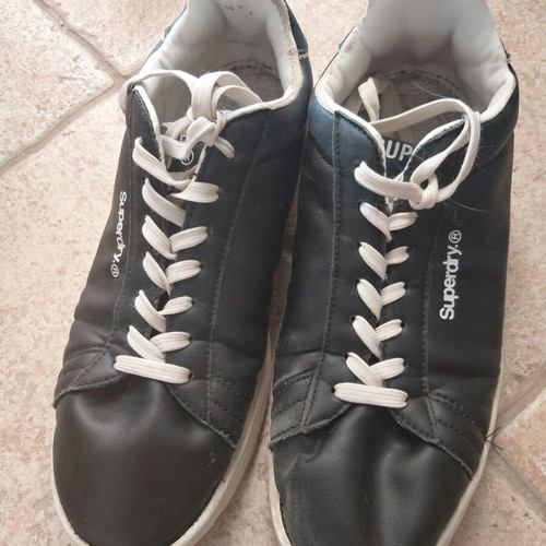 Superdry sneakers size 43, black and white