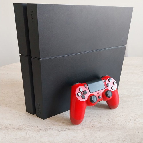 Sony Playstation 4 500GB console with red controller