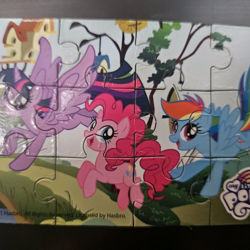 My Little Pony magnetic puzzle like new, small size 9x6 cm