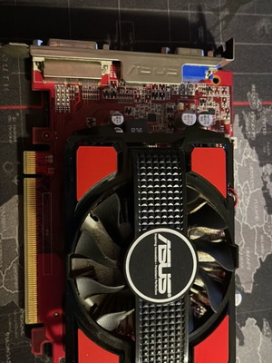 ASUS R7 250 graphics card used, 1024 MB memory