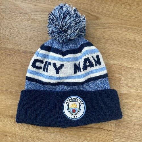 Manchester City Kids Hat like new, white and blue