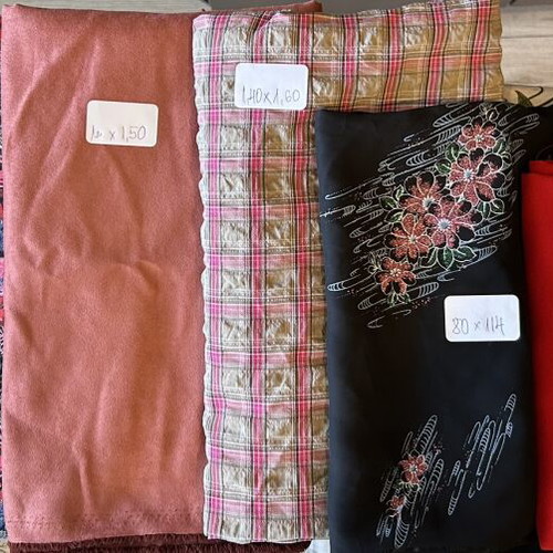 Lot of 7 large fabric pieces like new for sewing and art projects