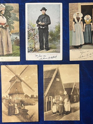 Vintage Dutch-themed postcard set of 5, like new