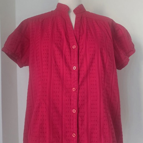 Women's shirt used, red, 100% cotton, size XL