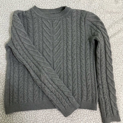 Bershka gray pullover with cable pattern like new