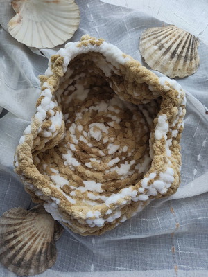 Handmade soft yarn basket in golden brown and white spots, new