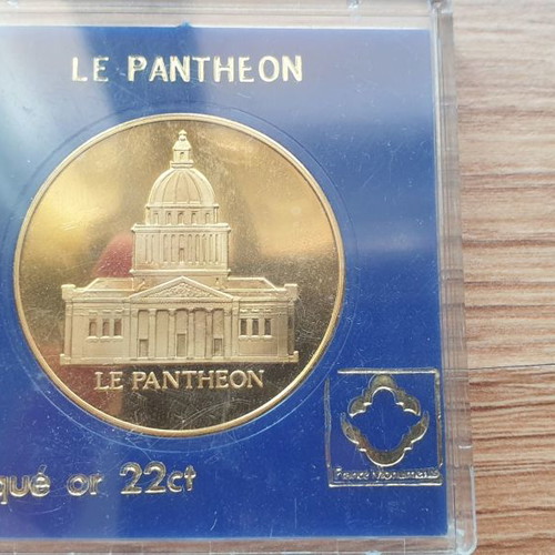 Le Pantheon commemorative coin from Paris new