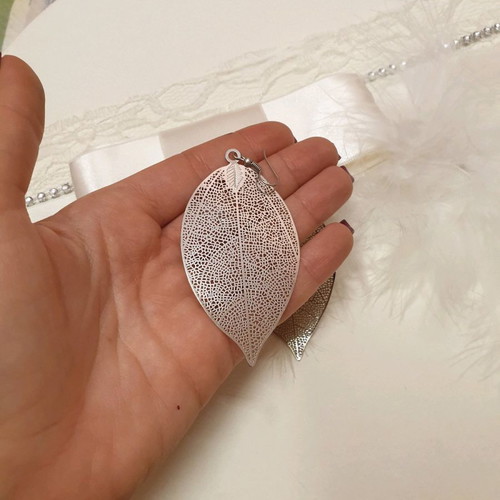 Leaf silver earrings like new