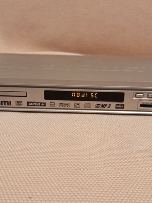 Silver Crest CD-DVD Player μοντέλο ΚΗ 6522 μεταχειρισμένο χωρίς τηλεχειριστήριο