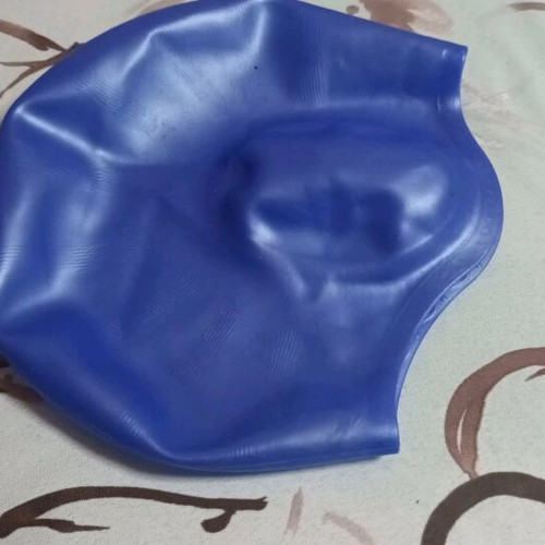 Swimming Cap like new