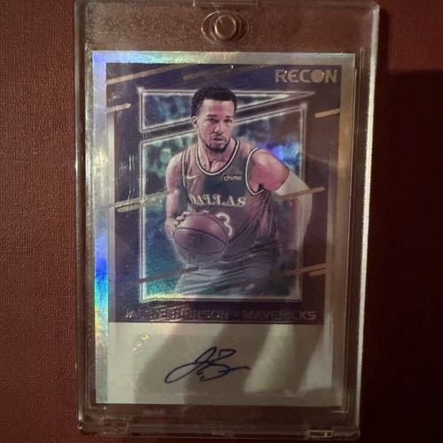 2020-21 Panini Recon Signatures Jalen Brunson Auto mint