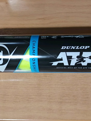 Dunlop ATP Championship tennis balls like new, pack of 4