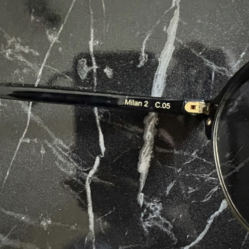 Illesteva Milan 1 sunglasses new, unisex, black