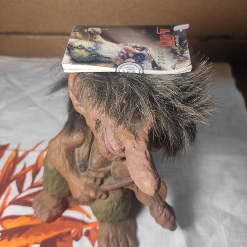 Ny Form Original 1980s Norwegian Handmade Fiddler Troll 17cm ύψος καινούριο με ετικέτα