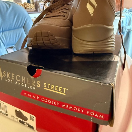Skechers sneakers like new, brown, size 38