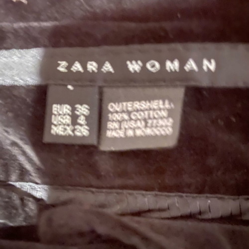 Zara velvet black bermuda with decorative trim, size S, like new