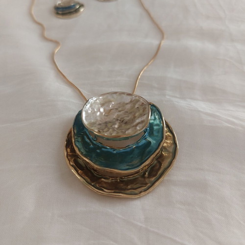Golden Lagoon necklace and earrings set, turquoise and pearl white