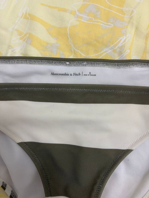 Γυναικείο μαγιό Abercrombie and Fitch σαν καινούργιο, άσπρο, Small