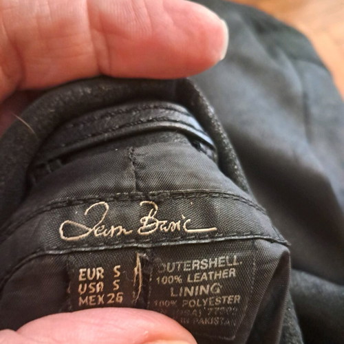 Leather jacket basic 100% leather, like new, size S, black