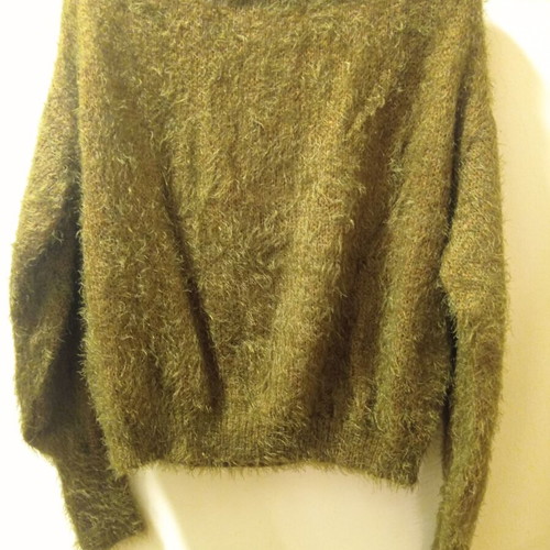 Hype sweater new, soft, earth tones S-M