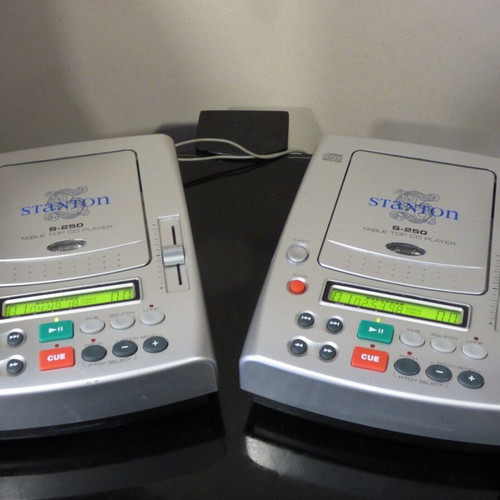 Stanton S-250 επαγγελματικά DJ CD players, ζευγάρι