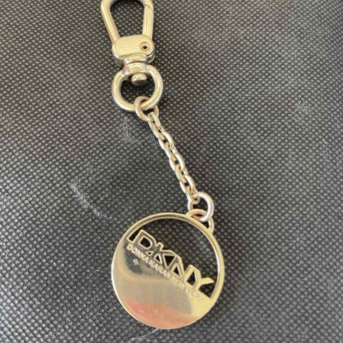 Bag charm DKNY like new