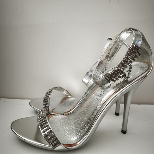 Silver sandals size 41 like new with strass and ankle strap