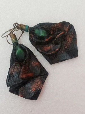Vintage handmade earrings like new leather with green stones