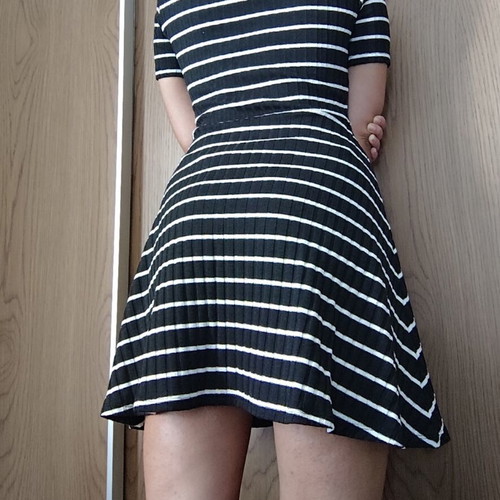 H&M DIVIDED short striped dress, elastic waist, size XS 34