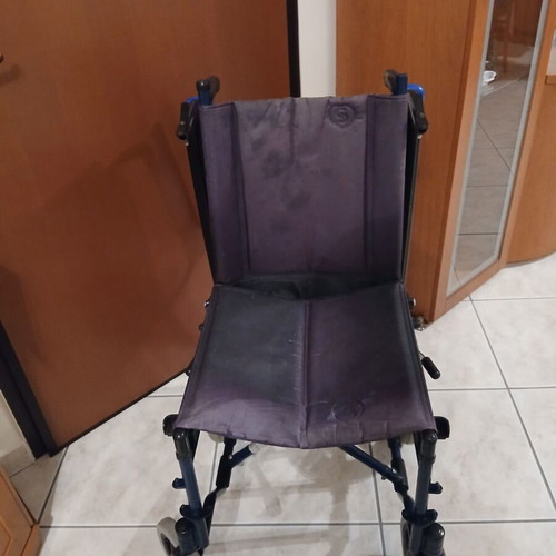 Surace 600 lightweight wheelchair used, 42cm seat width
