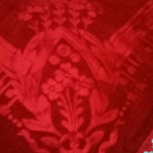 Velvet tablecloth vintage burgundy used, 156×156 cm with fringes