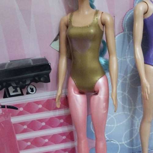 Colour Reveal dolls set of 4 with Lol Surprise wigs