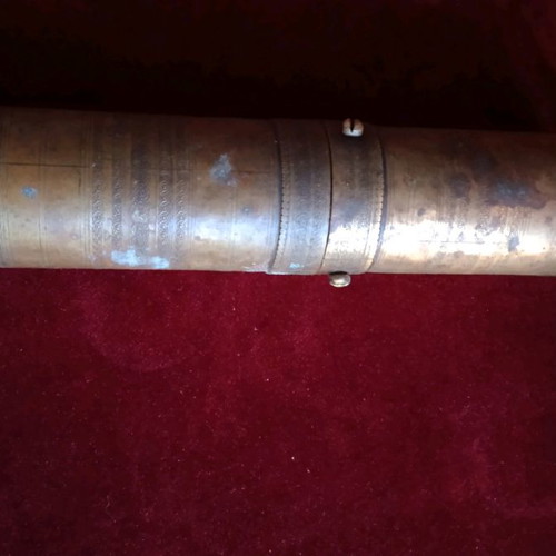 Brass coffee grinder used, height 29cm, weight 1.5kg