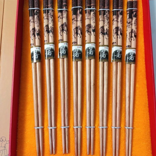 Traditional Chinese Chop Sticks set of 8 new 25cm