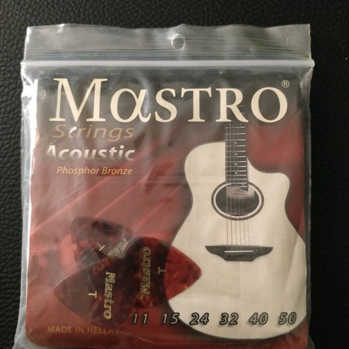 Mastro acoustic guitar phosphorus bronze medium strings with 3 picks set new